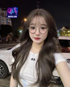 Read more about the article Trúc Ly Influenciadora de Sucesso no Brasil Hot51