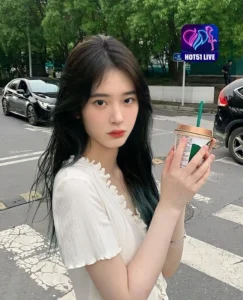 Read more about the article 𝐈𝐕𝐘 Influenciadora Brasileira Hot51 com Sucesso