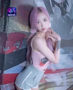 Read more about the article Day Female Influencer in Brazil on Hot51 Discover Her Journey