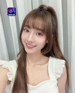 Read more about the article Descubra a Influenciadora Tiên Nữ no Hot51 Destaque no Brasil