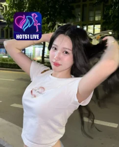 Read more about the article Christopher Reed Beleza em Destaque no HOT51 BR