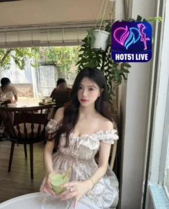 Read more about the article Dahlia Stone A Beleza Suprema no HOT51 Hoje