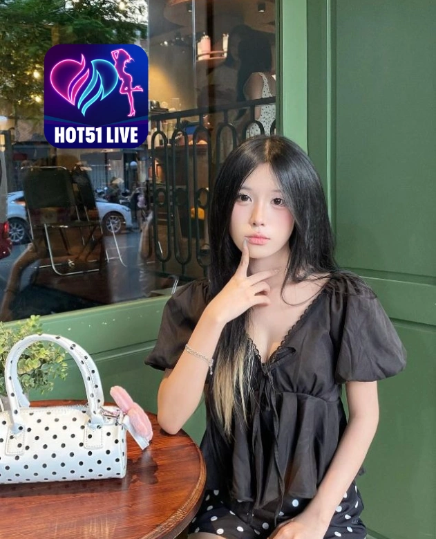 Dahlia Stone HOT51LIVE