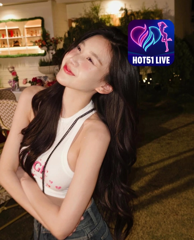 Hailey Simmons HOT51LIVE