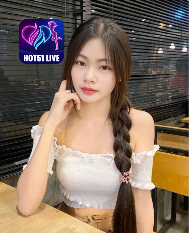 Hannah Cooper HOT51LIVE