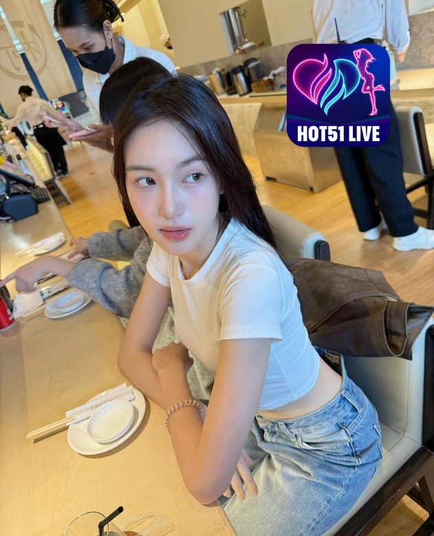 Isabella Gray HOT51LIVE