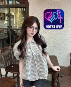 Read more about the article Kendall Monroe Estrela Brilhante no HOT51 App BR