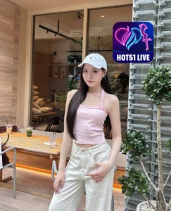 Read more about the article Matthew Kensington Beleza Icônica no HOT51 VIP