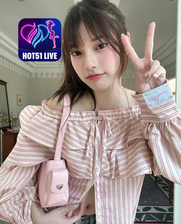 Natalie Brooks HOT51LIVE