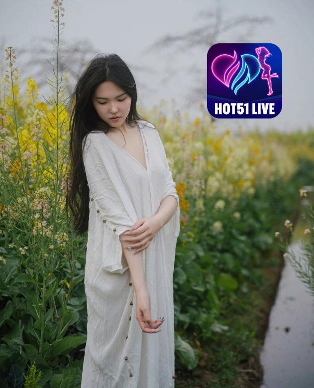 Skylar Diaz HOT51LIVE