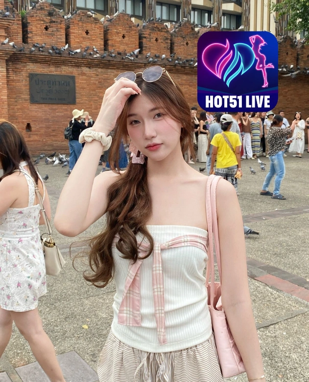 Eva Whitestone Hot51LIVE