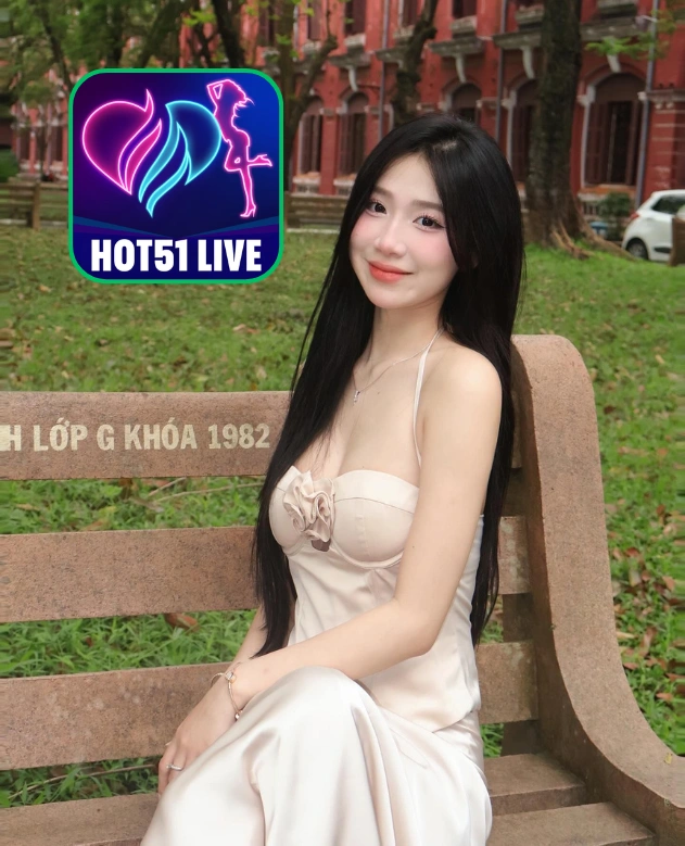 Lily Nelson-Hot51 Live