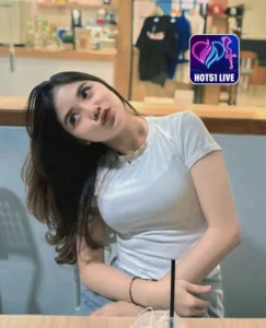 Read more about the article Katherine Watson no Hot51 Live Beleza e Carisma